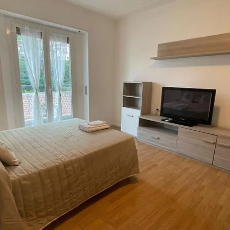 Sanremo Holiday Apartmán *